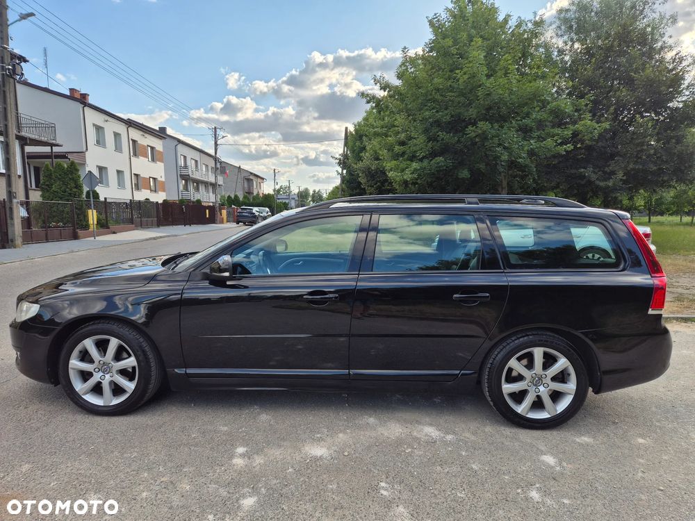 Volvo V70 D3 Summum - 11