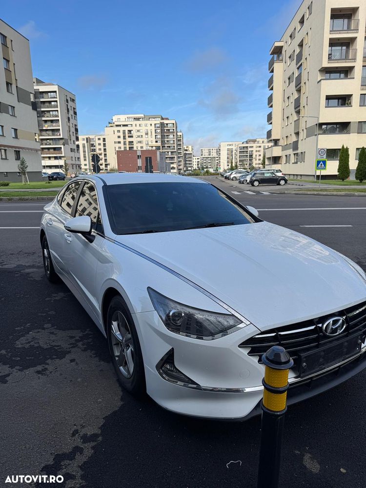 Hyundai Sonata - 9