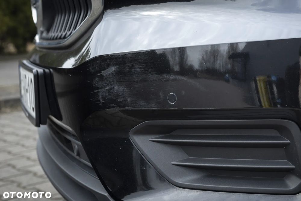 Volvo XC 40 T3 Momentum Core - 38