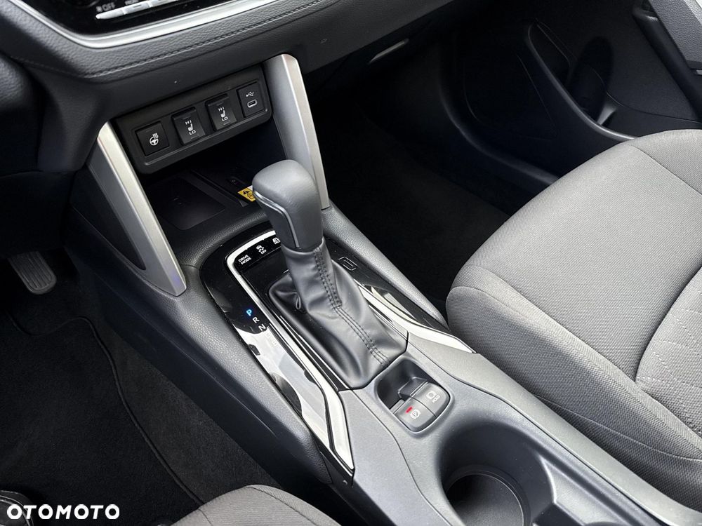 Toyota Corolla Cross - 26