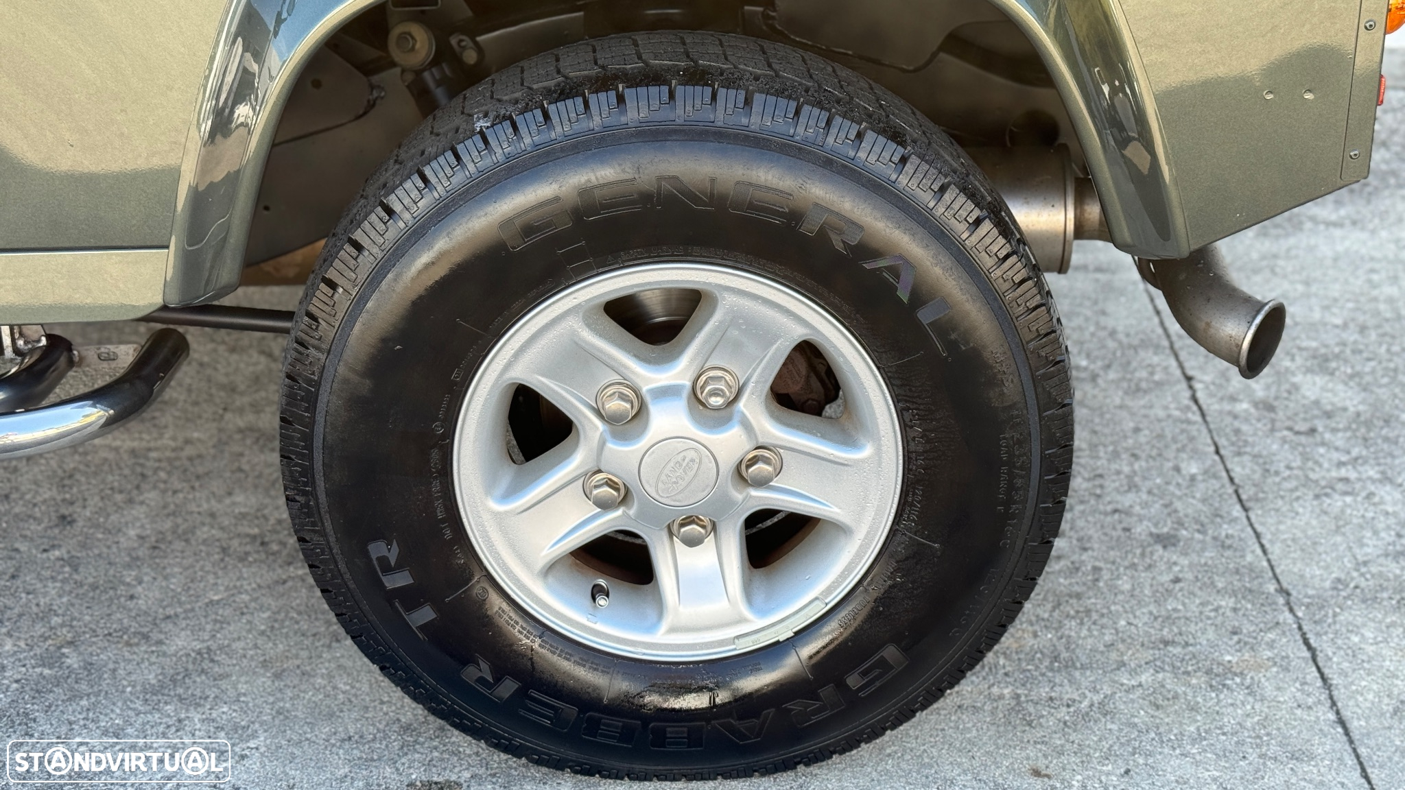 Land Rover Defender 90 SW 2.5 Td5 SE - 46