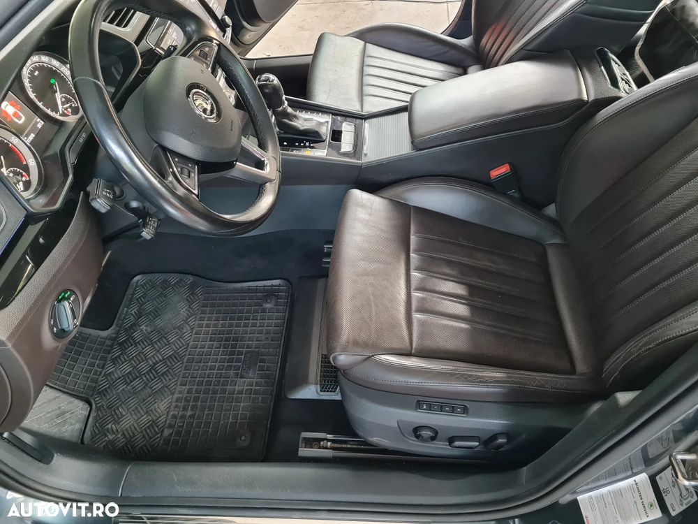 Skoda Superb 2.0 TDI DSG Laurin & Klement - 15