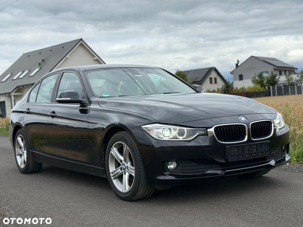 BMW Seria 3 316i - 3