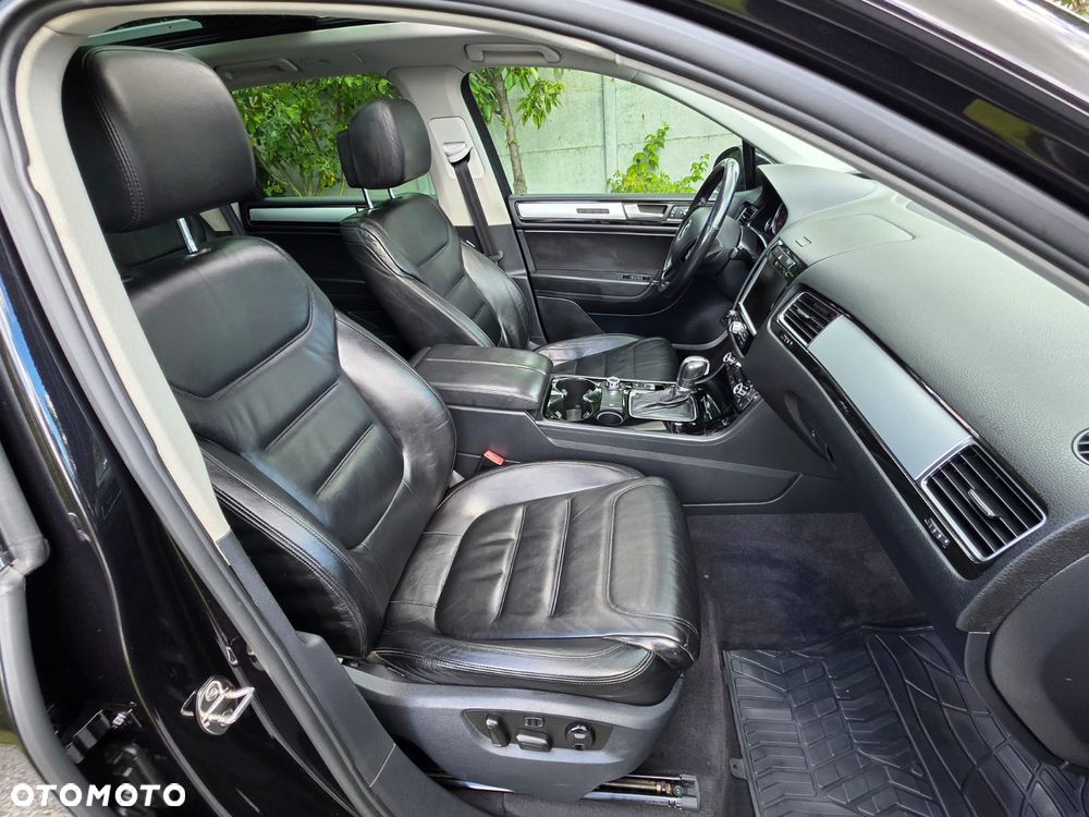 Volkswagen Touareg - 31