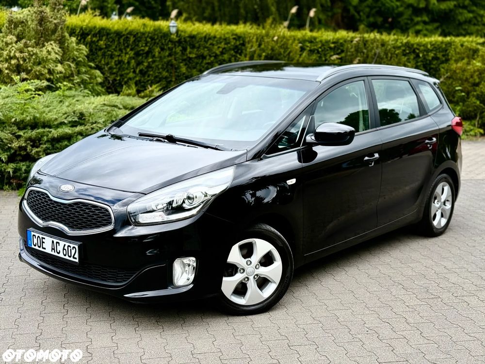 Kia Carens 1.6 GDI Dream Team Edition - 15