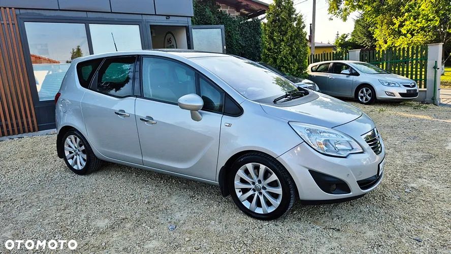 Opel Meriva 1.4 T Cosmo - 9