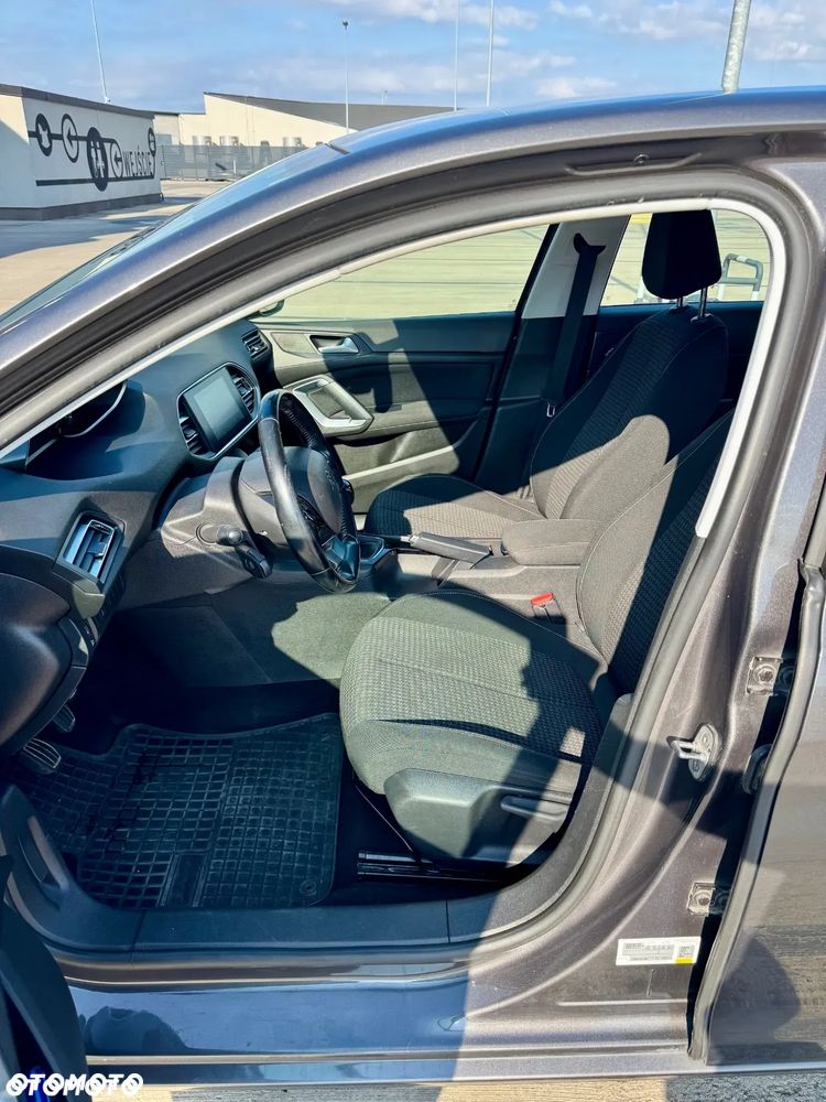 Peugeot 308 SW 1.5 BlueHDi Active S&S - 12