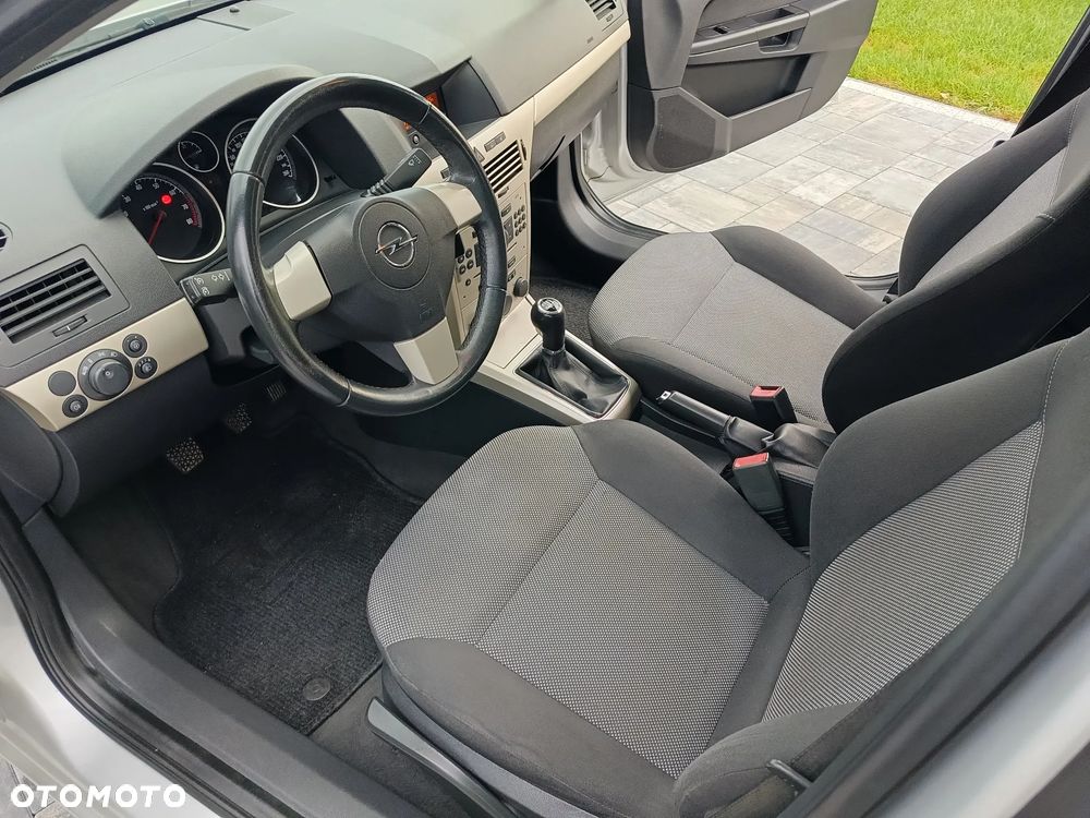 Opel Astra 1.8 Edition - 8