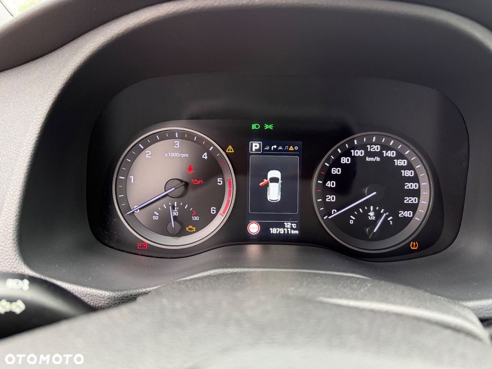 Hyundai Tucson - 16