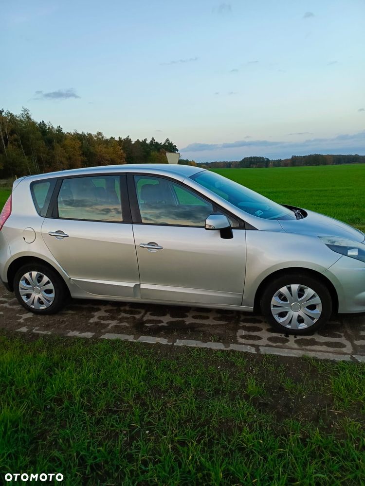 Renault Scenic - 3