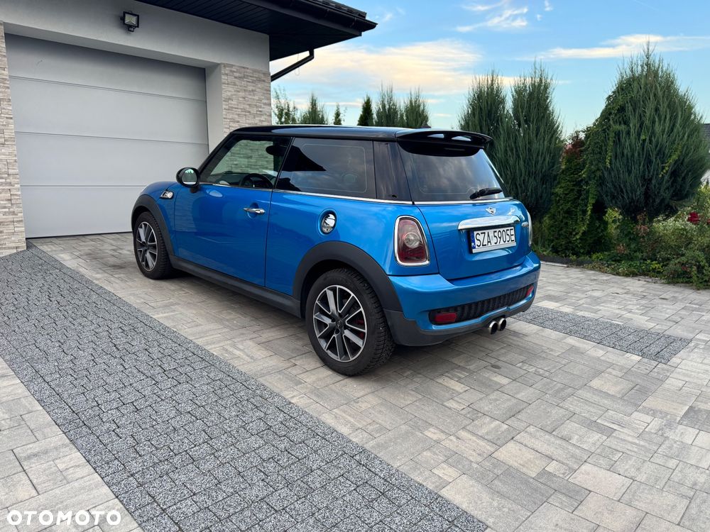 MINI ONE Standard - 9