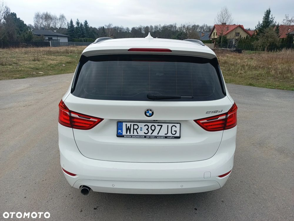 BMW Seria 2 218d GT M Sport - 6