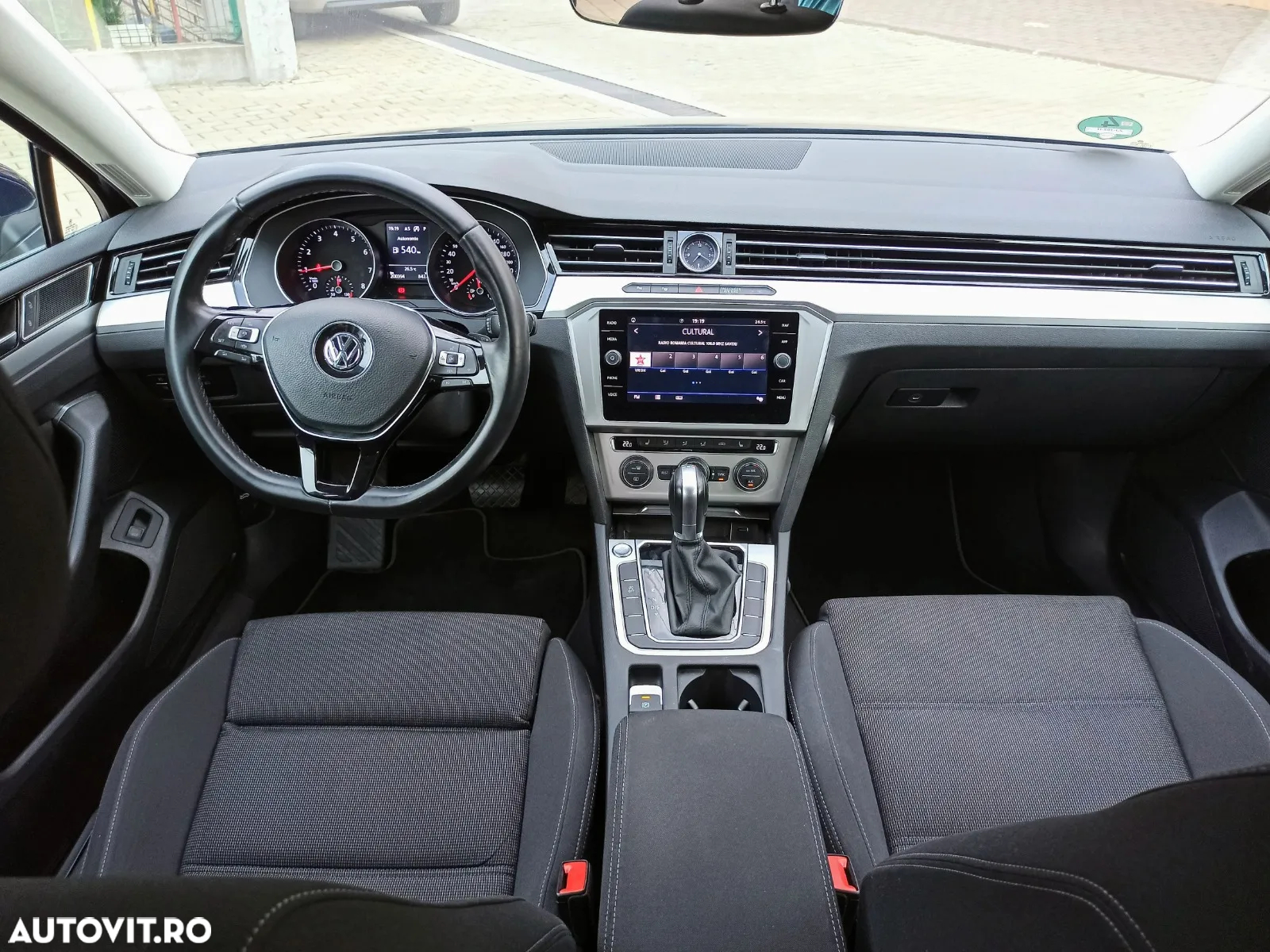 Volkswagen Passat Variant 1.5 TSI OPF DSG Comfortline - 11