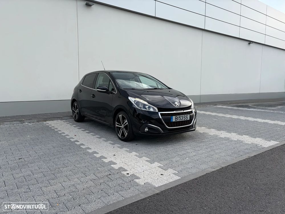 Peugeot 208 - 3