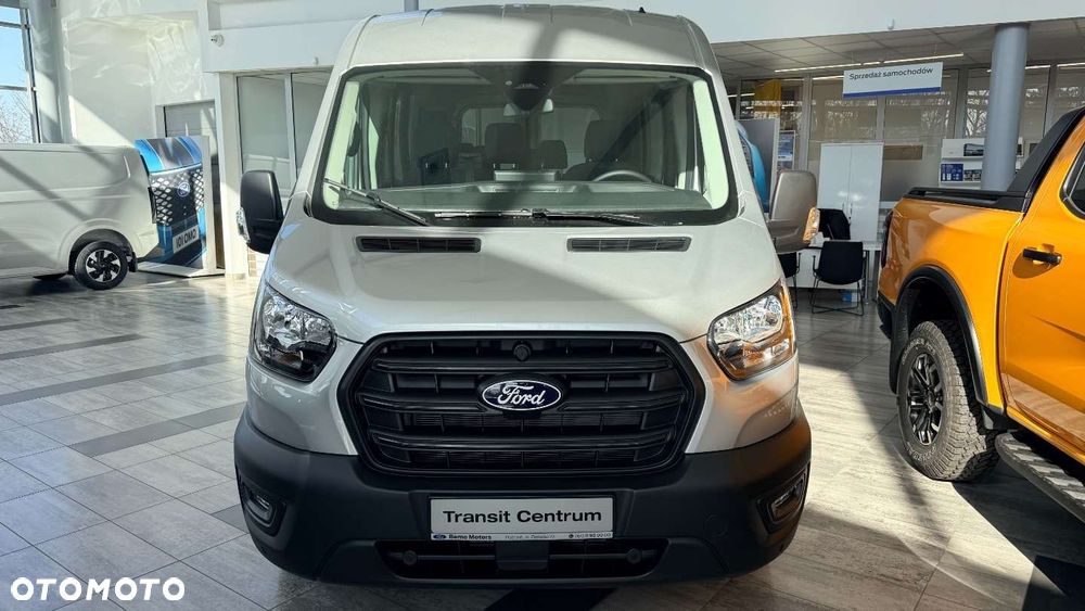 Ford Transit - 4