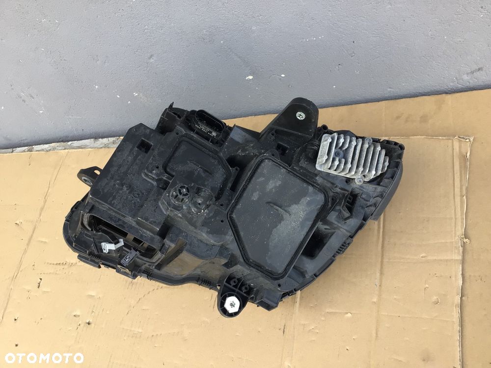 Lampa przednie lewa Mercedes C-klasa 205 Full Led - 7