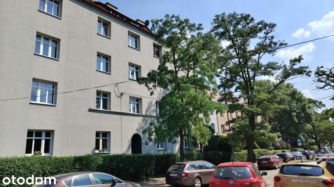 Przestronne mieszkanie w śródmieściu Bytomia