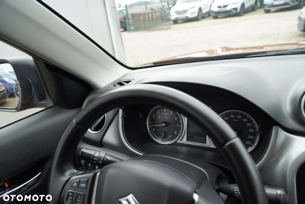 Suzuki Vitara 1.6 (4x2) Comfort - 13