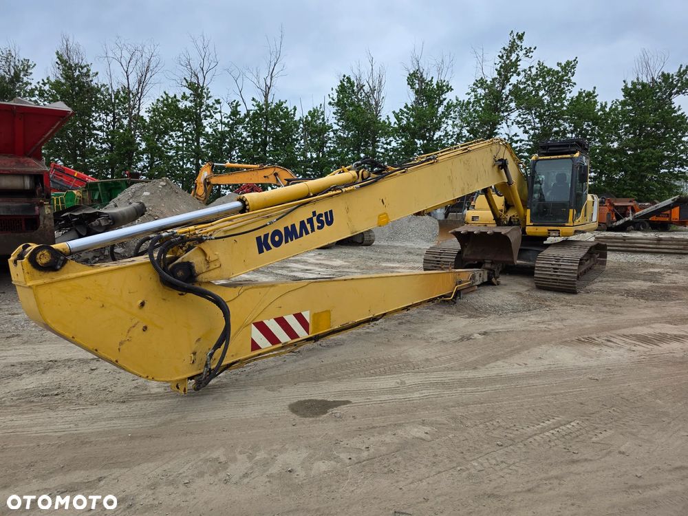 Komatsu PC240 LC8 LONG 18m - 23