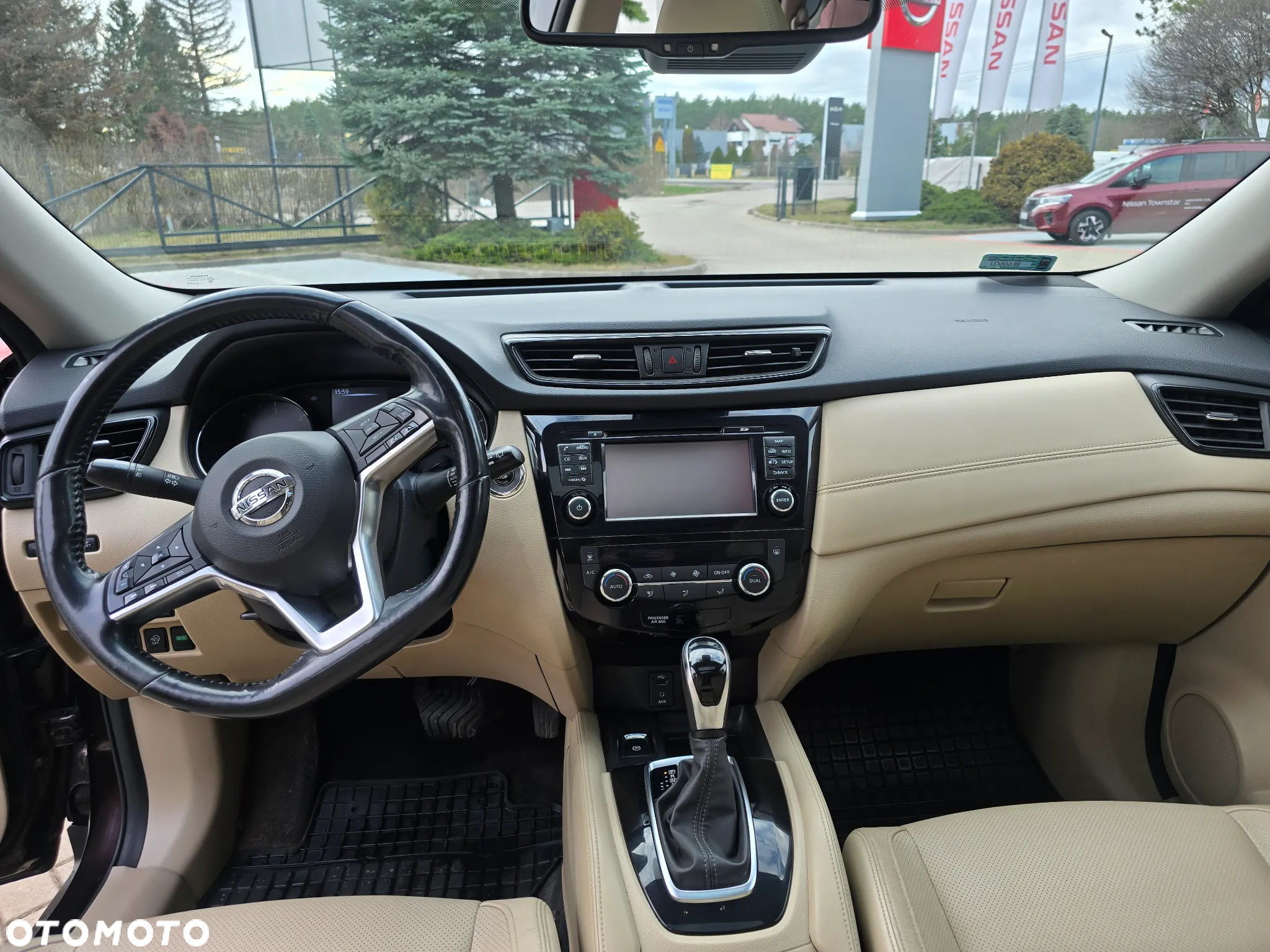 Nissan X-Trail 1.7 dCi Tekna 4WD Xtronic 7os - 10