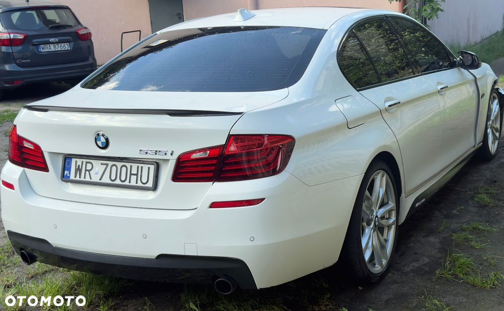 BMW Seria 5 535i Sport-Aut - 4