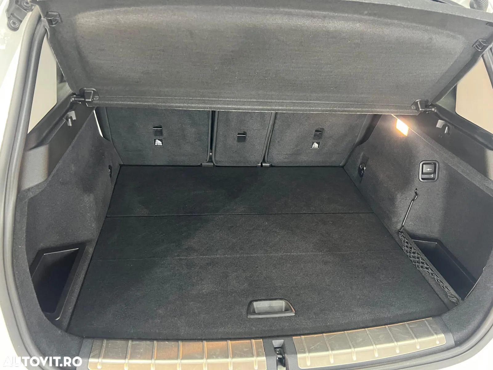 BMW X1 sDrive20i AT M Sport - 3