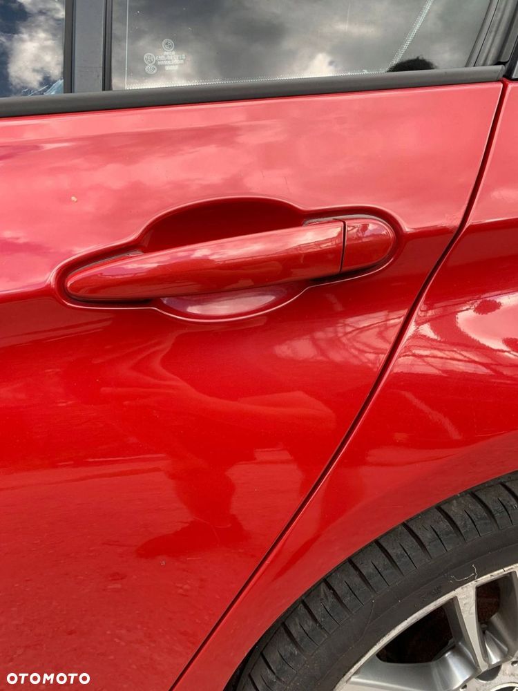 Drzwi tył tylne lewe BMW 3 F30 sedan A75 czerwone WWA - 4