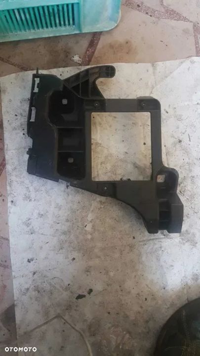 Ślizg zderzaka prawy tył AUDI A6 C7 - 1