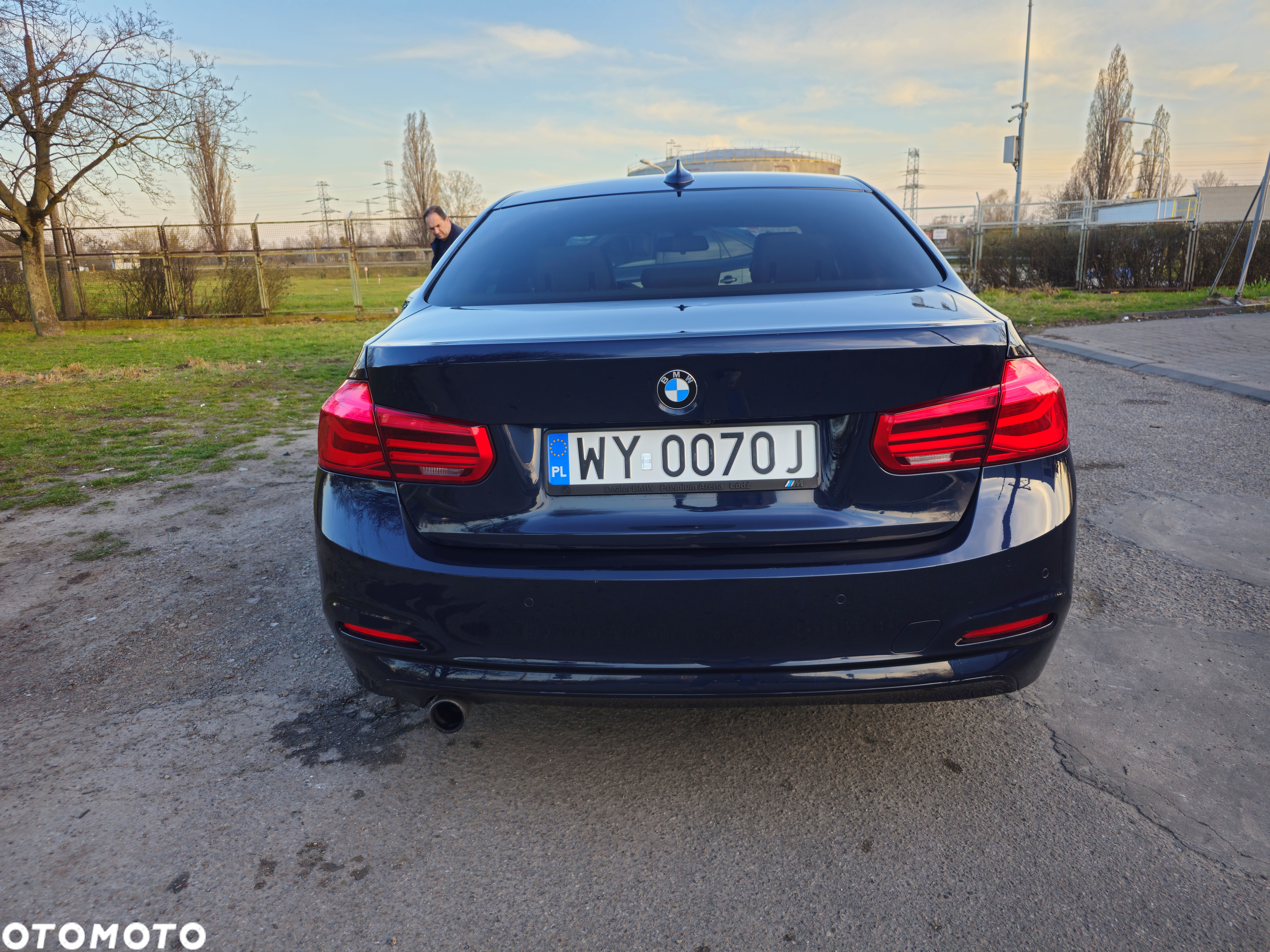 BMW Seria 3 318i Luxury Line - 4
