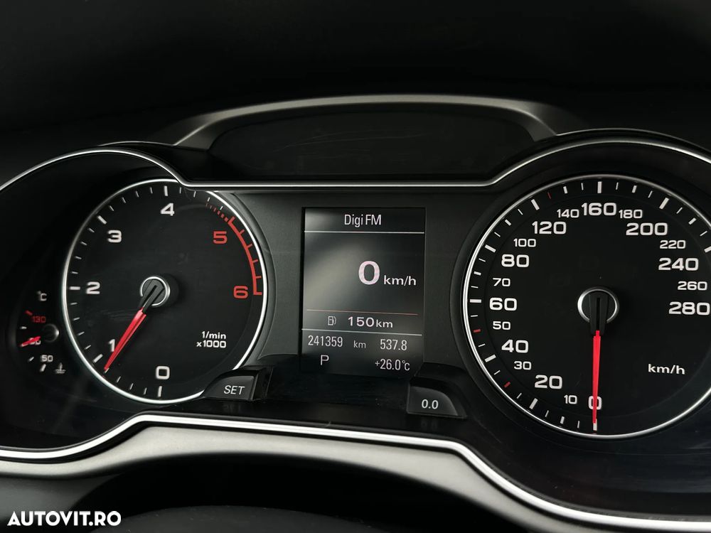 Audi A4 2.0 TDI DPF multitronic Ambiente - 23