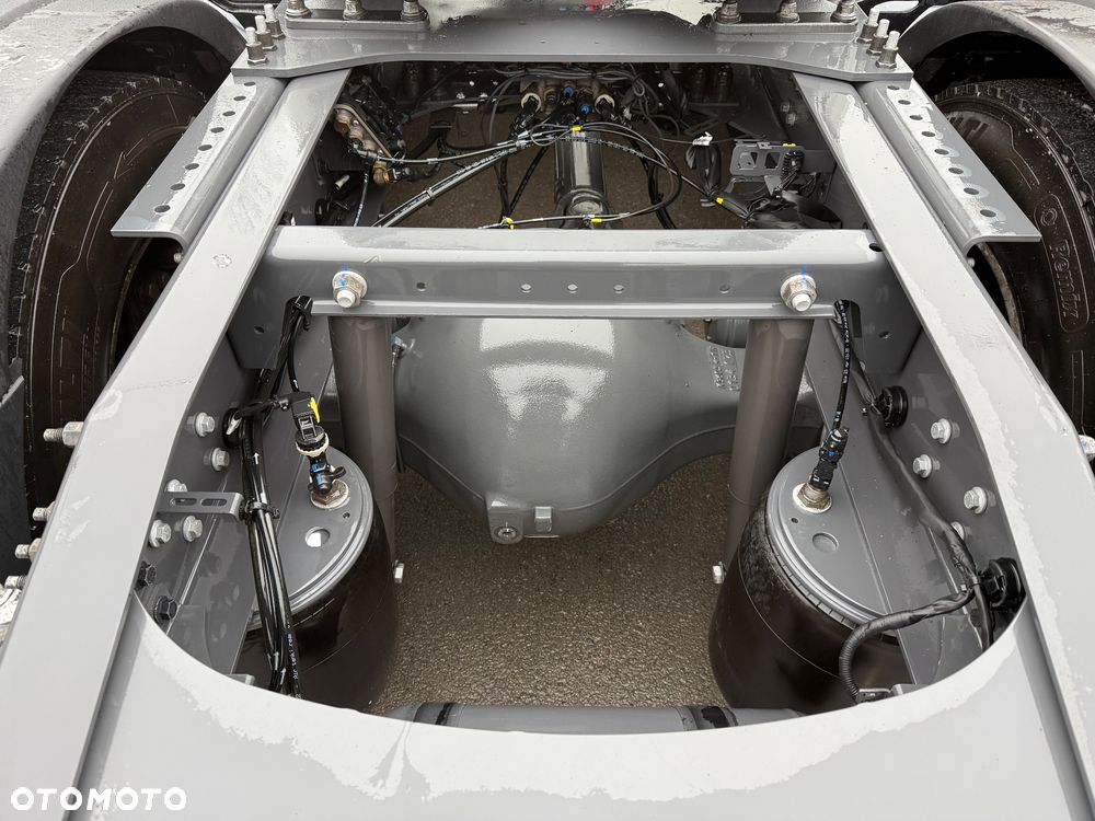 Renault T480 *SLEPPER CAB* KLIMA POSTOJOWA* LODOWKA* 315/70* 2 BAKI* Z Francji - 8