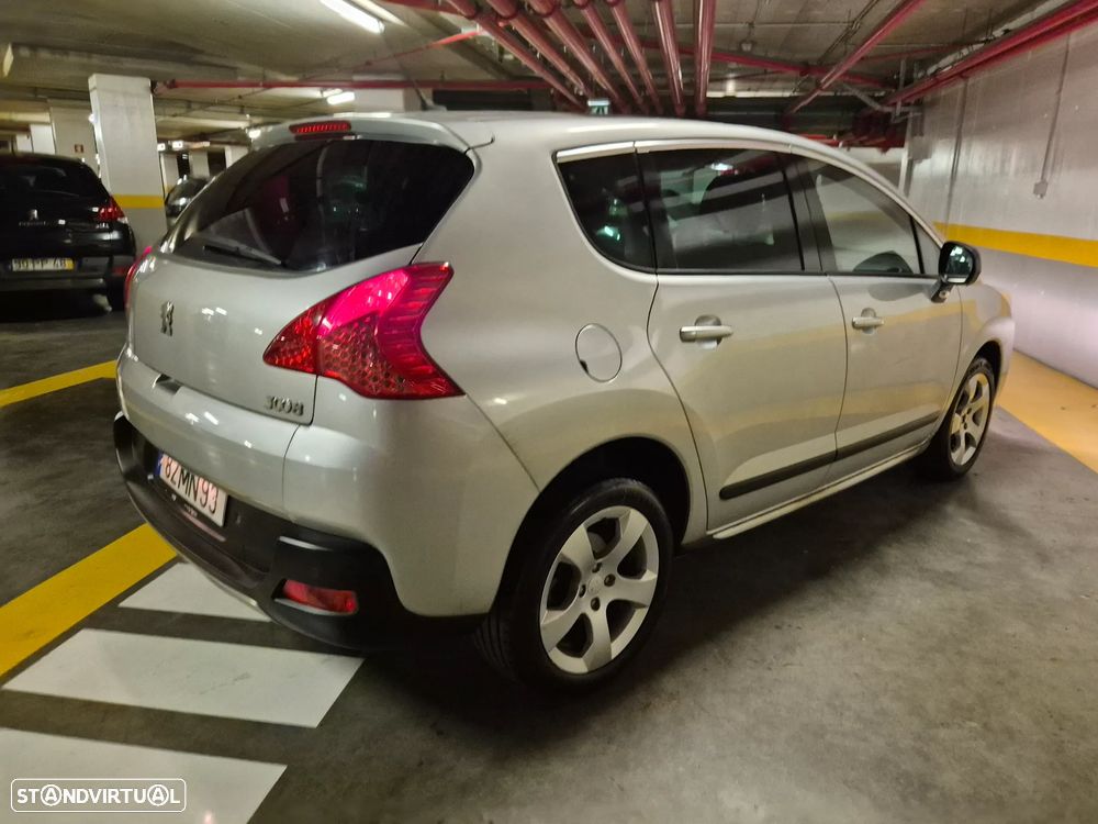 Peugeot 3008 1.6 HDi Sport - 10