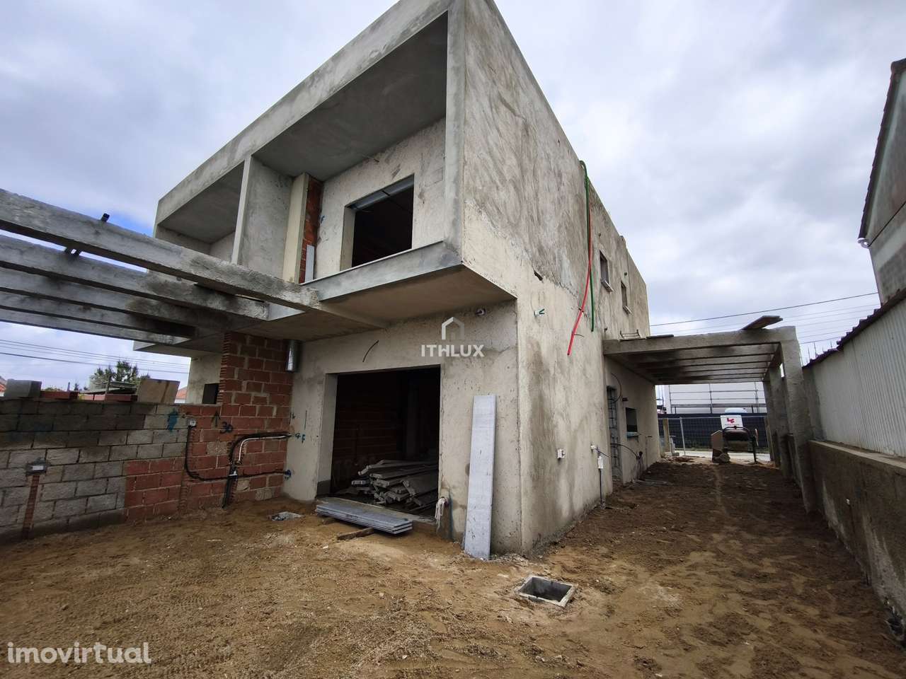 Moradia T3 - nova no Seixal - Fernão Ferro - Grande imagem: 3/60