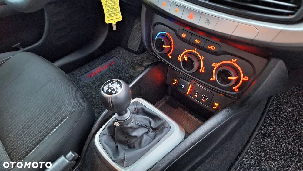 Fiat Tipo 1.4 16V More - 17