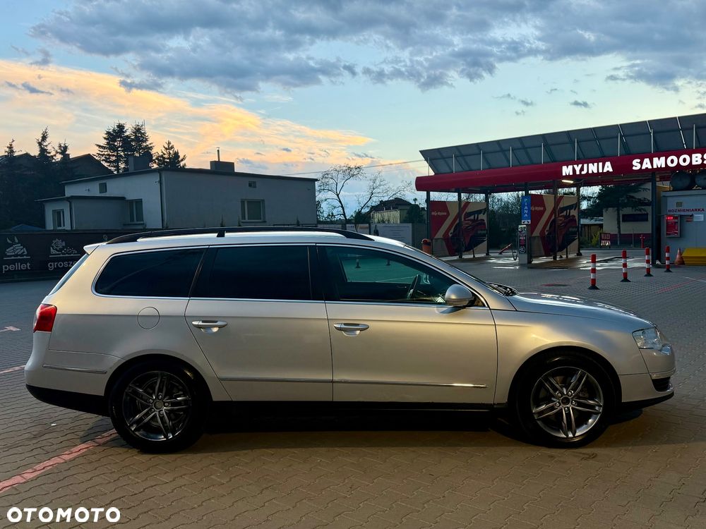 Volkswagen Passat - 19