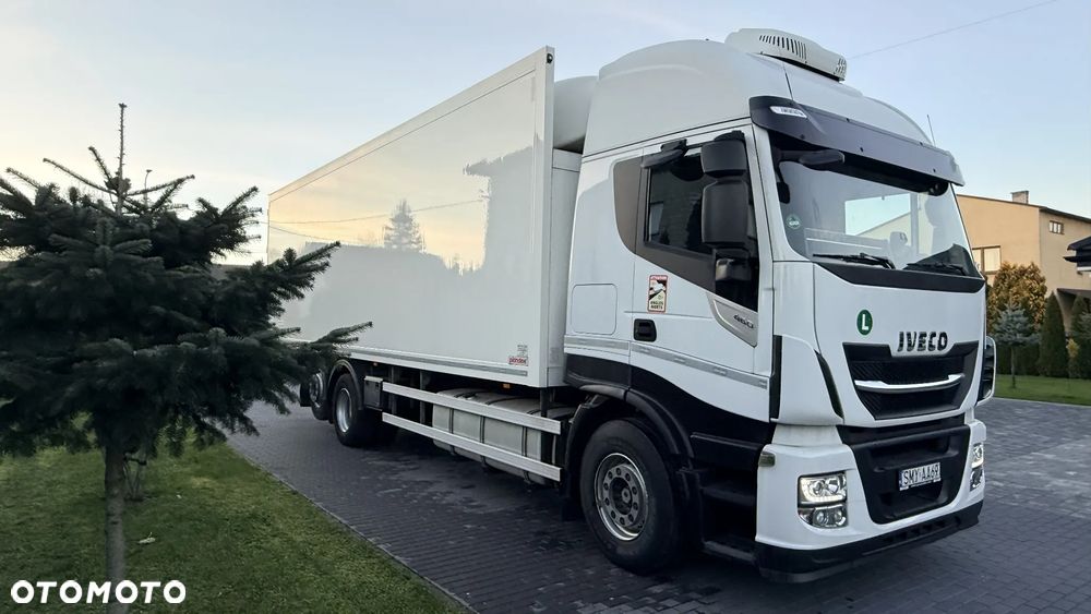Iveco STRALIS HI-way XP - 1
