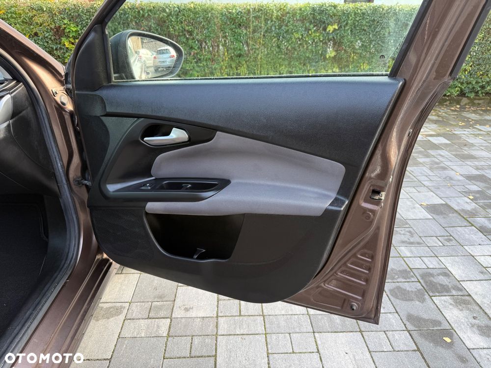 Fiat Tipo 1.4 16v Easy - 32