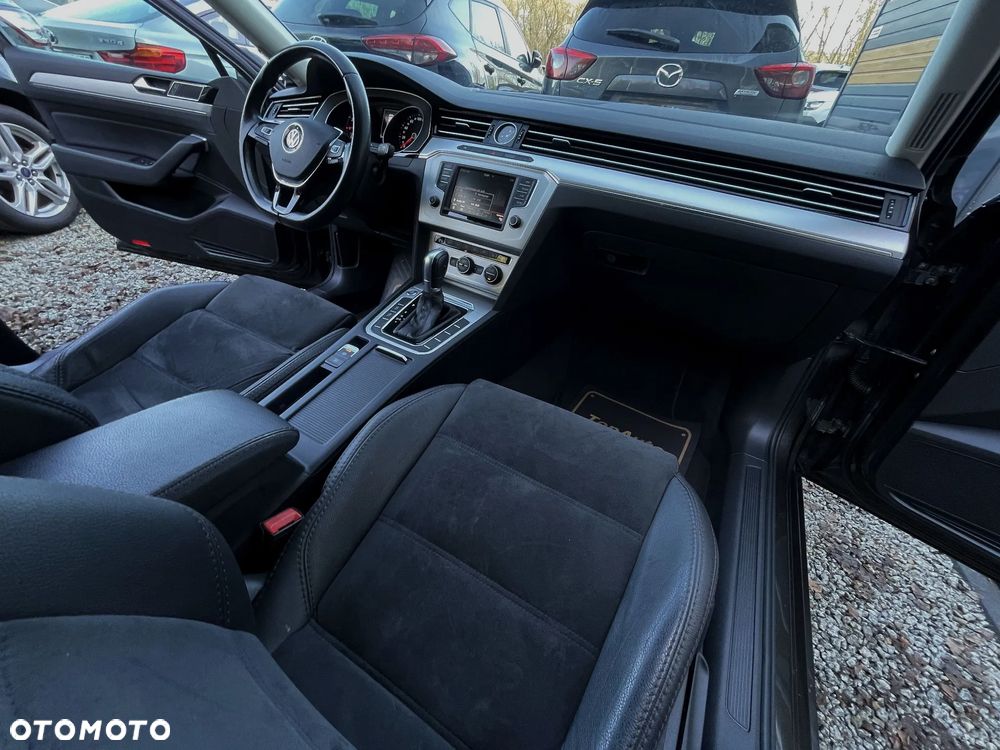 Volkswagen Passat 1.8 TSI (BlueMotion Technology) DSG Comfortline - 15