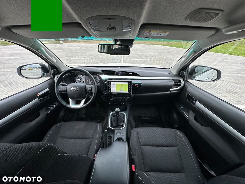 Toyota Hilux 2.8 D-4D Double Cab SR5 4x4 - 18