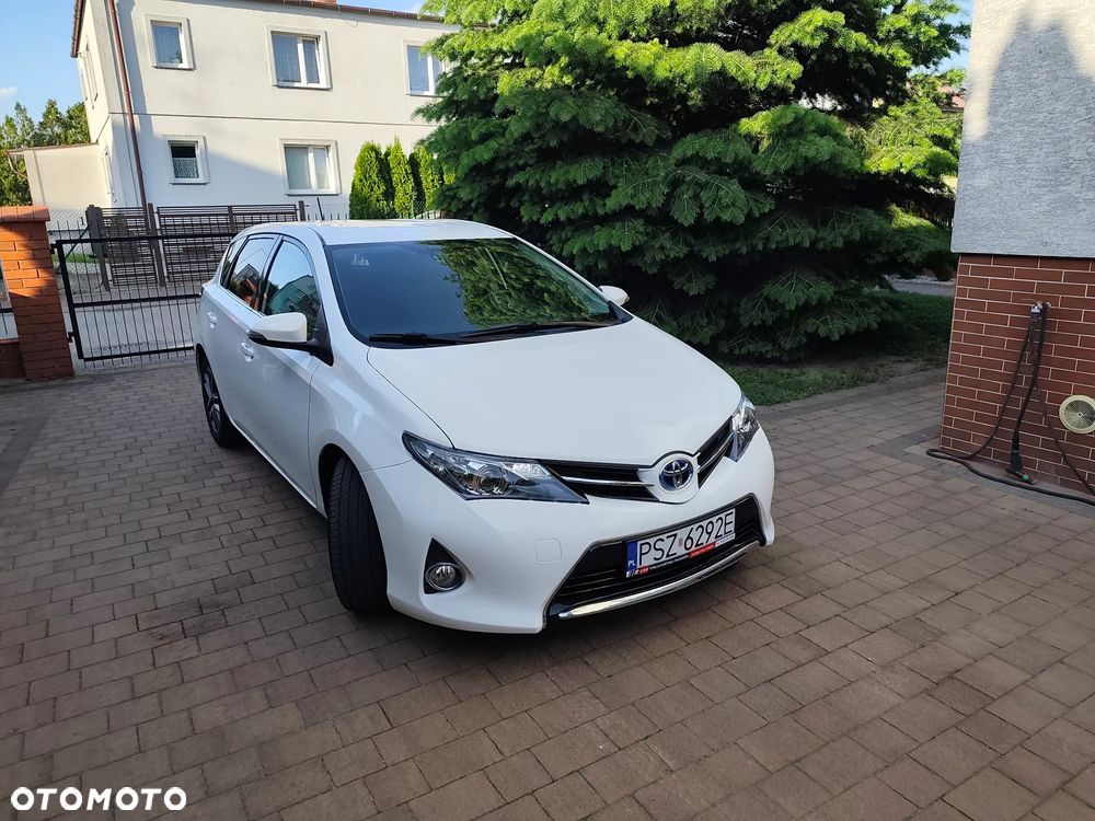 Toyota Auris - 4