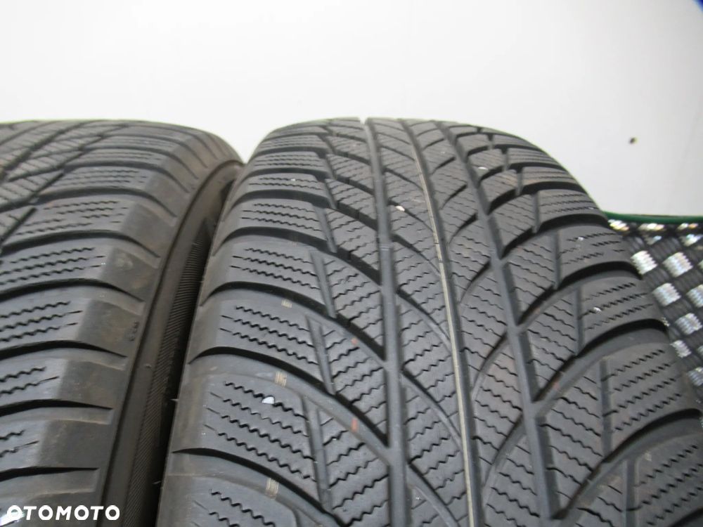 2x Bridgestone Blizzak LM001 215/65/17 99H nr.1707 - 2