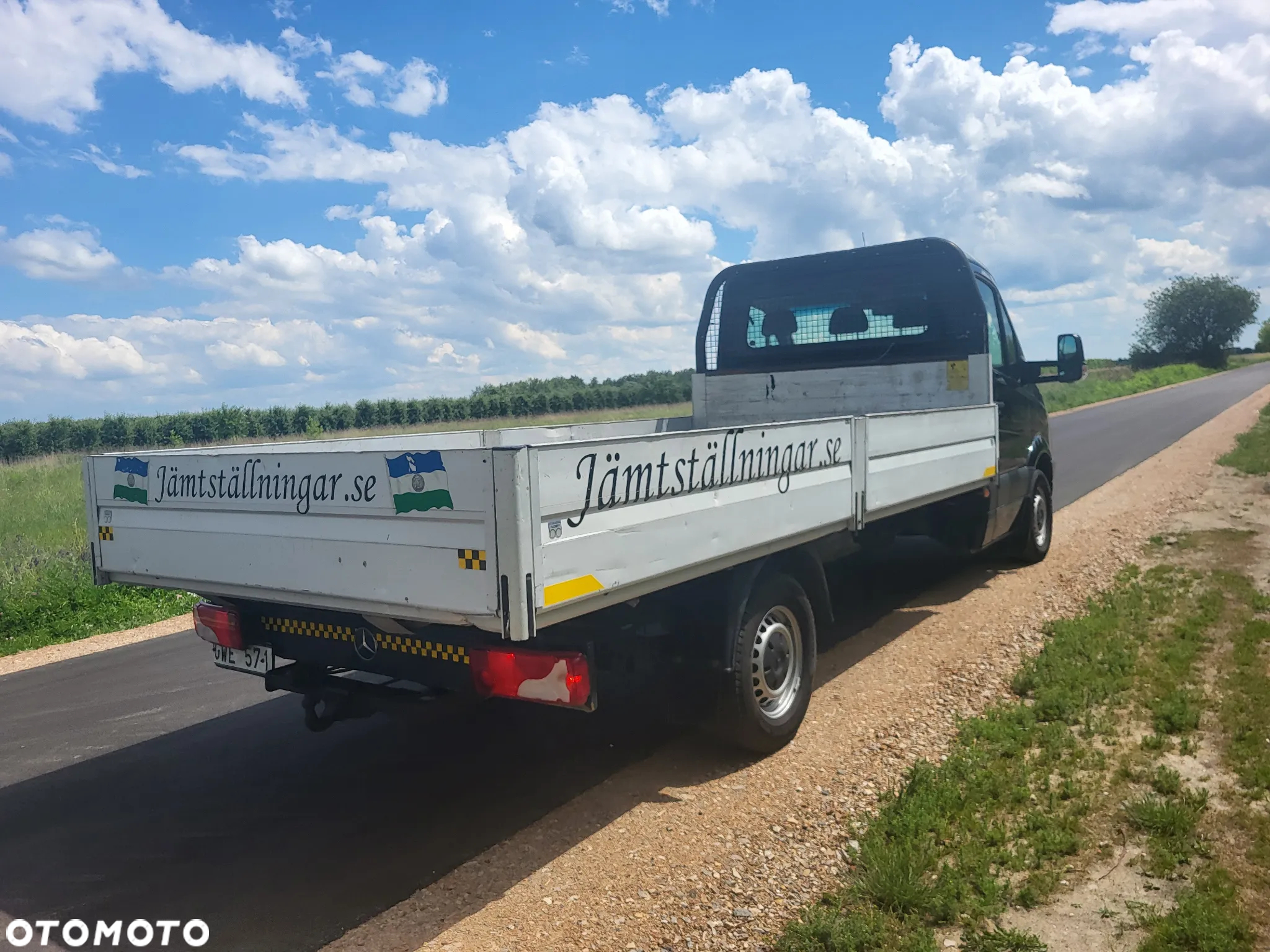 Mercedes-Benz Sprinter - 13