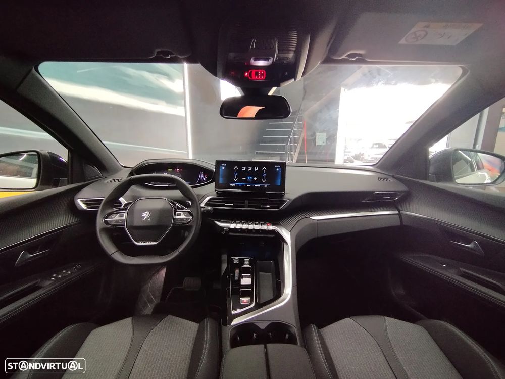 Peugeot 5008 1.2 PureTech Allure EAT8 - 16