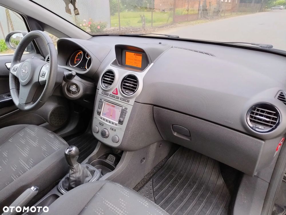 Opel Corsa 1.4 16V Navi - 12