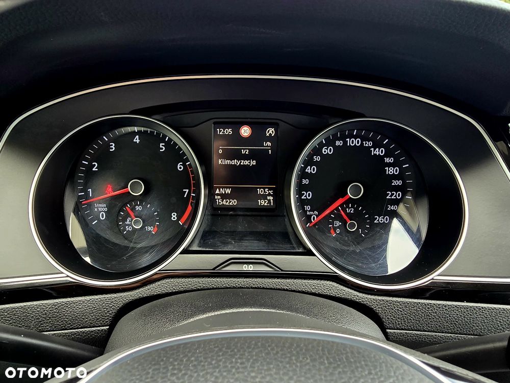 Volkswagen Passat 1.8 TSI BMT Highline DSG - 8