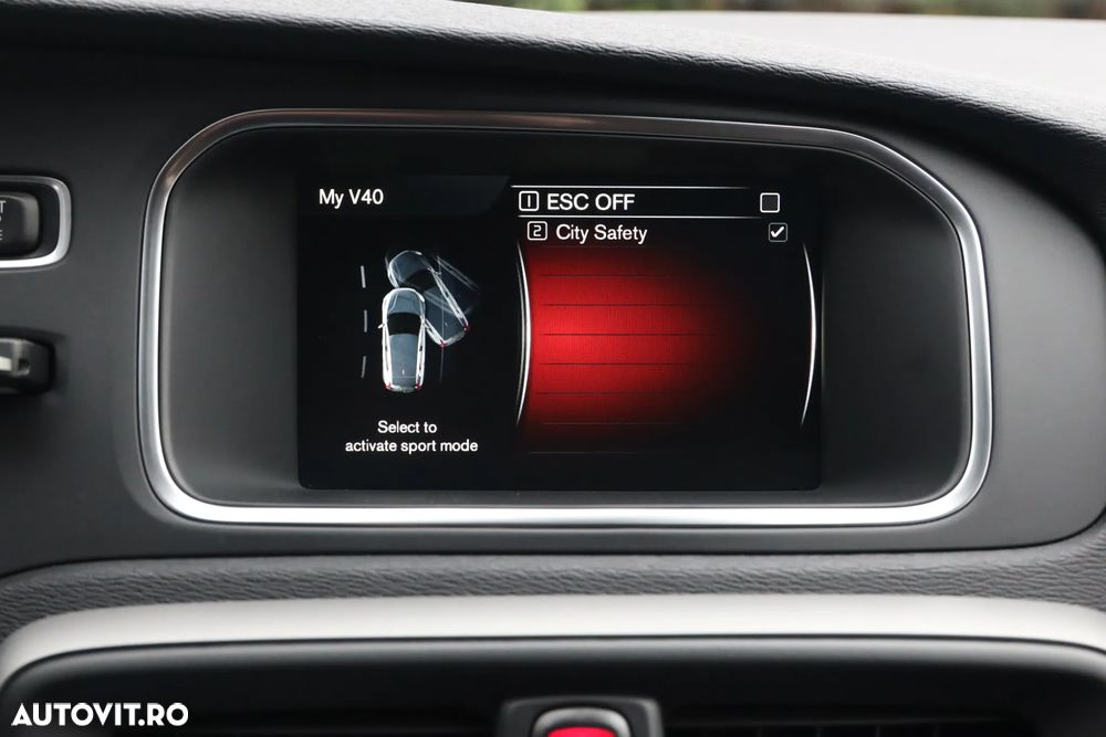 Volvo V40 D2 Kinetic - 30