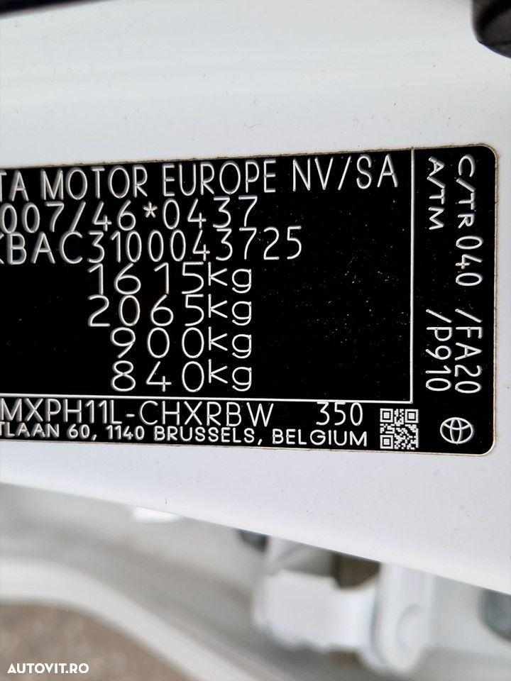 Toyota Yaris 1.5 VVT-i HSD Active - 21
