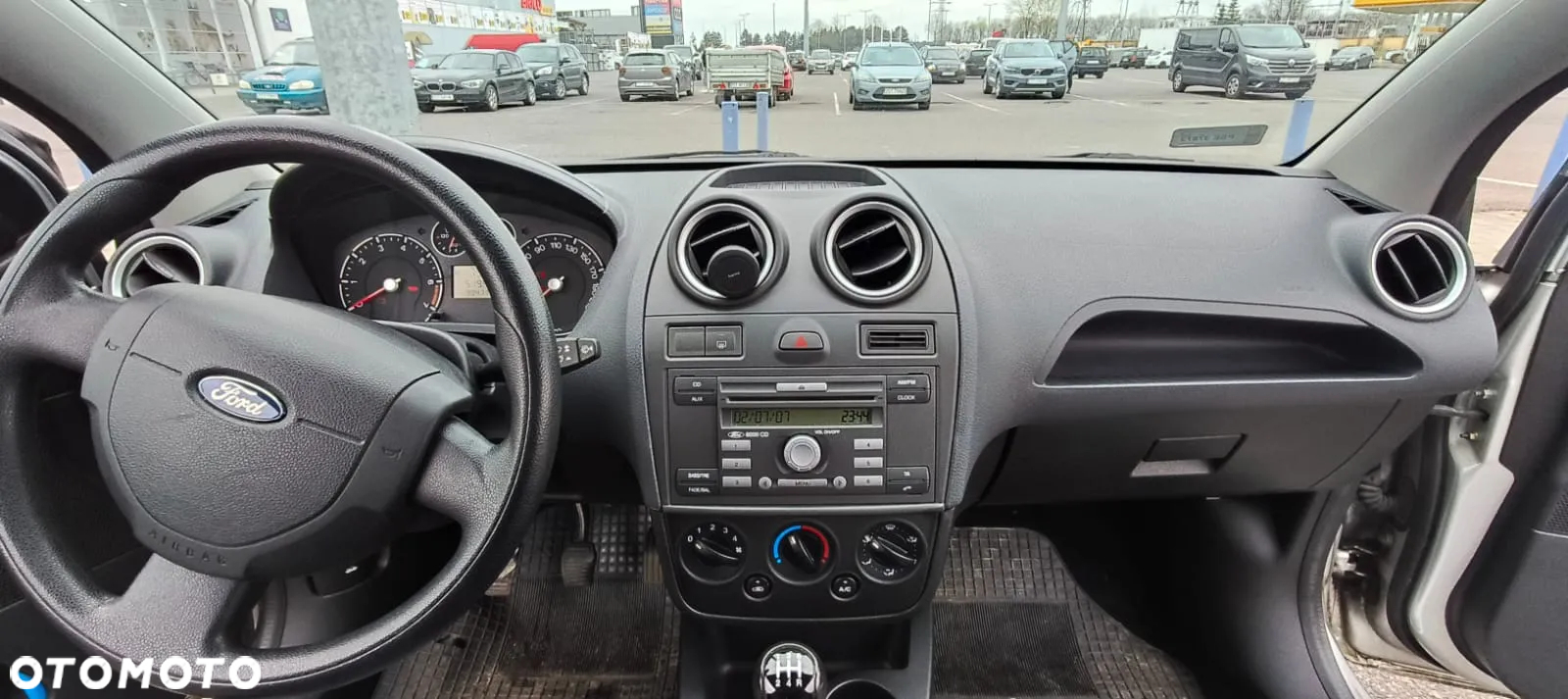 Ford Fiesta 1.3 Ambiente - 11