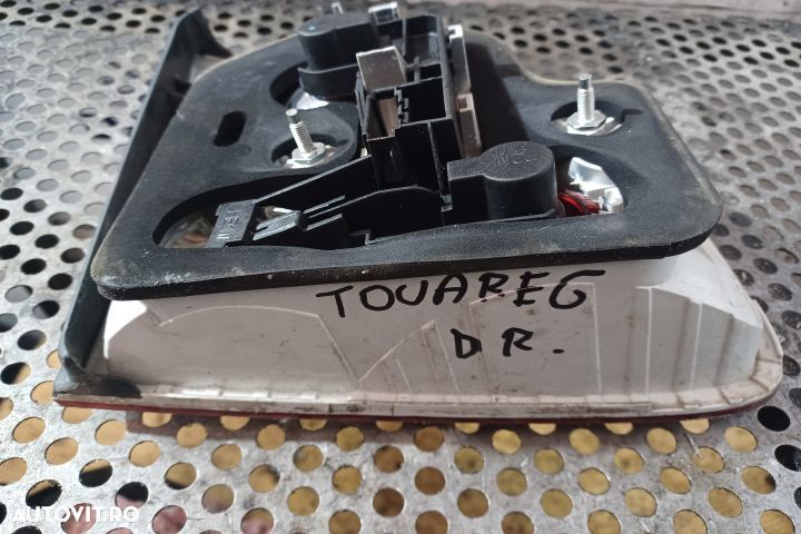 STOP DREAPTA Volkswagen VW Touareg - 3