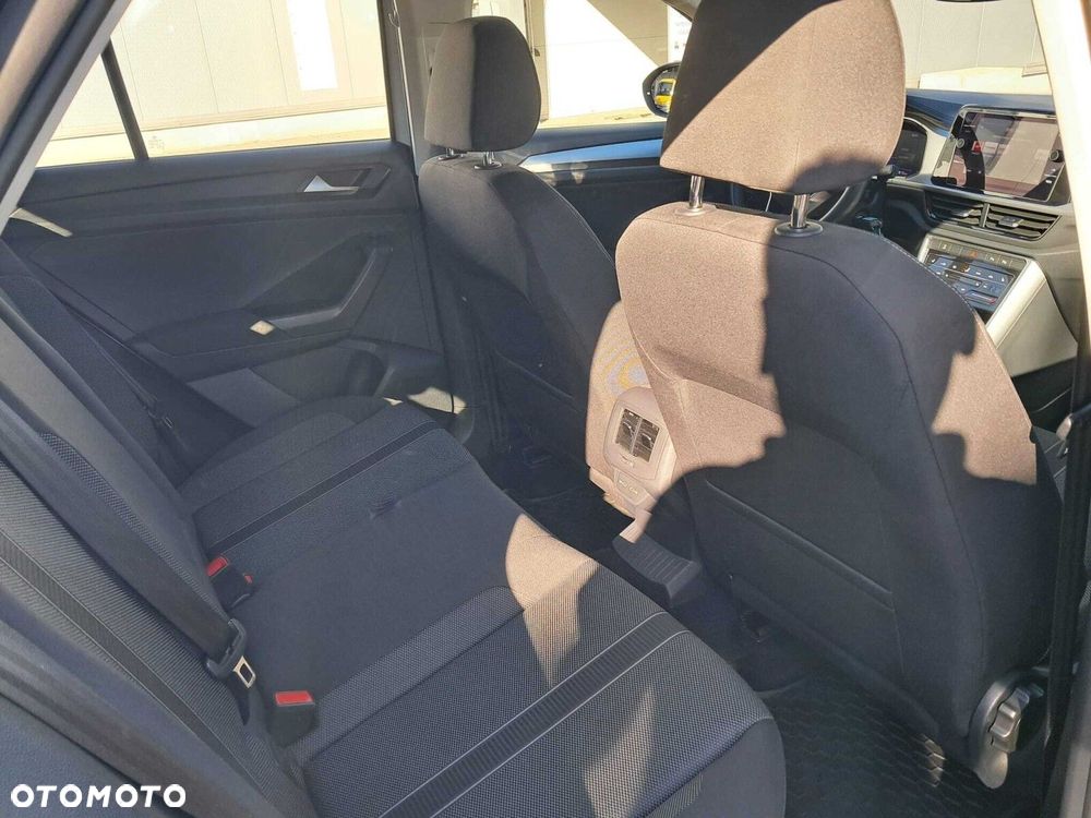 Volkswagen T-Roc 1.5 TSI Life DSG - 28